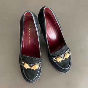 Marc by Marc Jacobs mouse detailed suede heels
